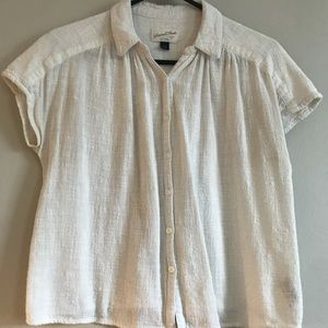 Universal Thread White Linen Button Up